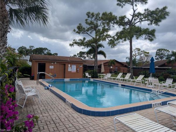 5652 Foxlake DR, NORTH FORT MYERS, FL 33917