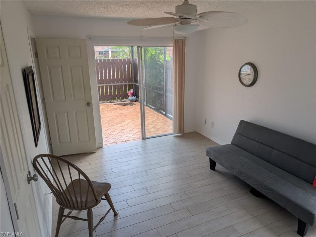5652 Foxlake Dr, North Fort Myers, FL 33917 Photo