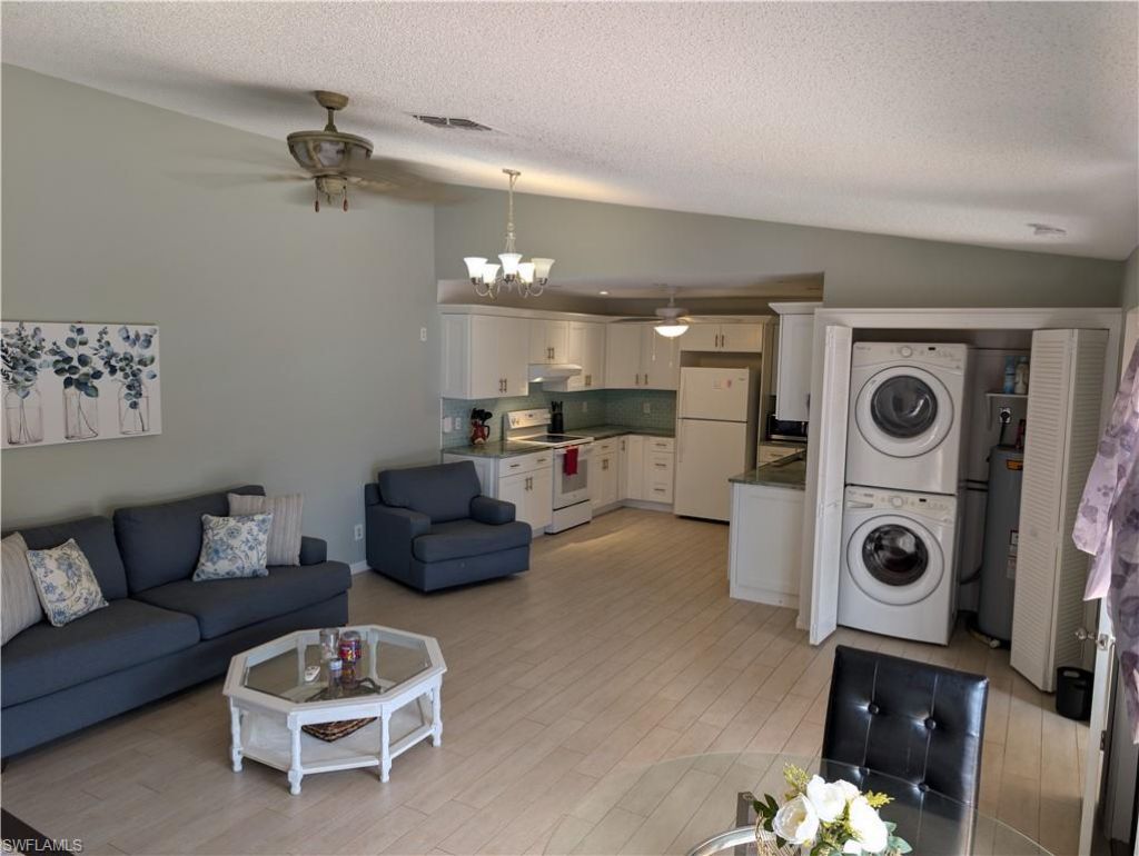 5652 Foxlake Dr, North Fort Myers, FL 33917 Photo