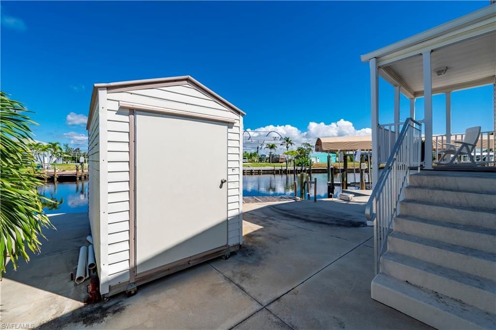 3908 Coconut Dr, Saint James City, FL 33956 Photo