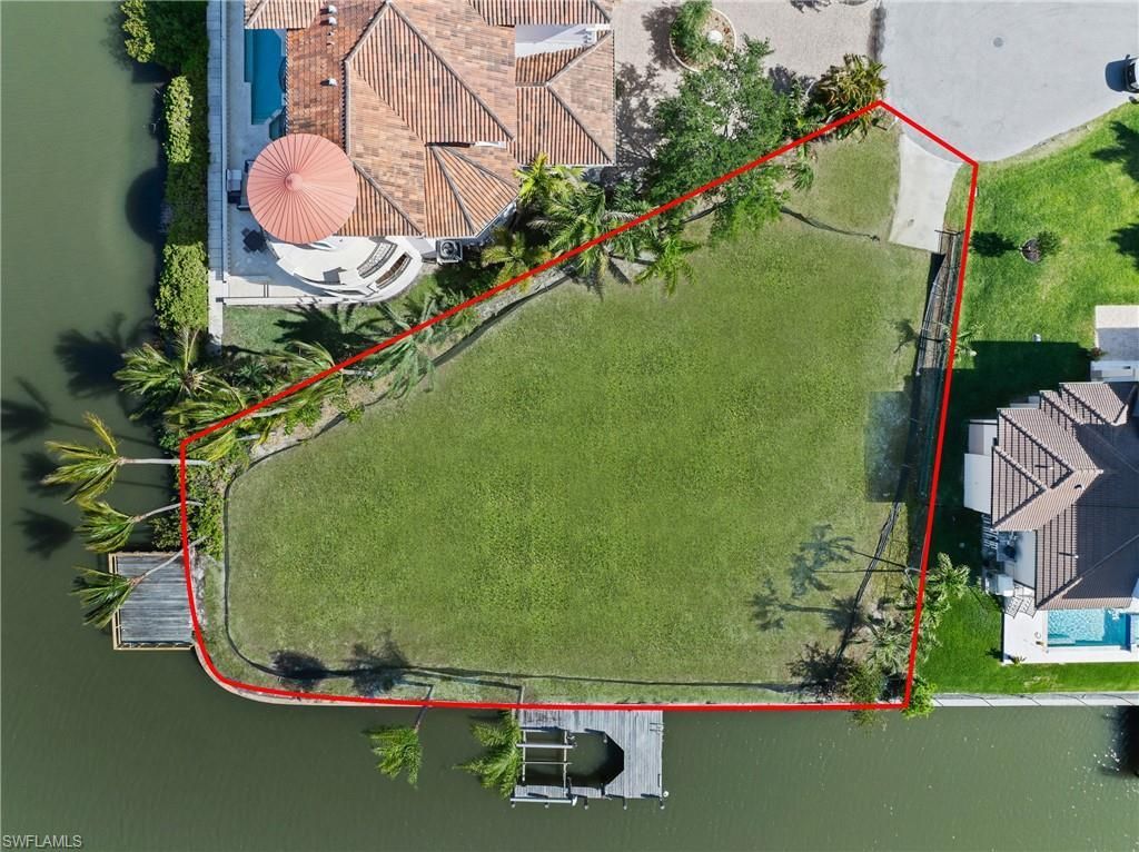 366 Pine Ave, Naples, FL 34108 Photo