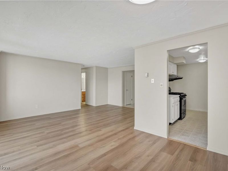 12900 Lake Avenue , Unit 1707, Lakewood, OH 44107 Photo 10