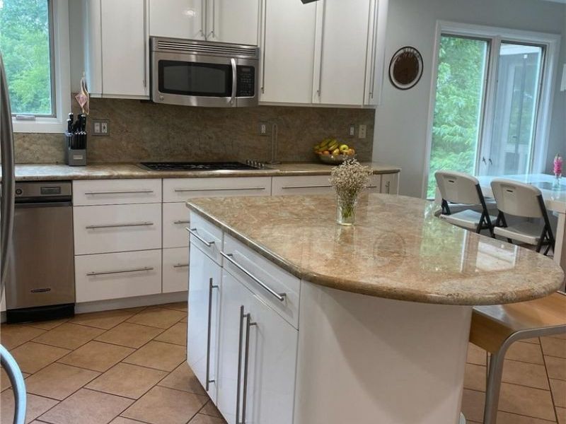 2021 Lyndway Road , Cleveland, OH 44121 Photo 19