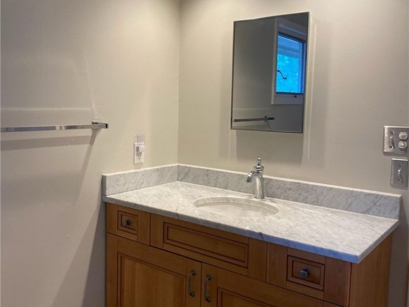 2021 Lyndway Road , Cleveland, OH 44121 Photo 34