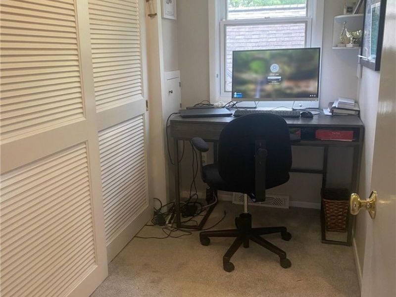 2021 Lyndway Road , Cleveland, OH 44121 Photo 41