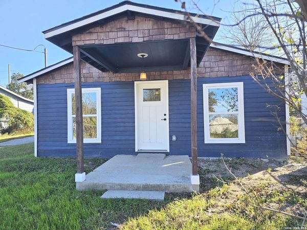 1360 ESSEX ST, San Antonio, TX 78210