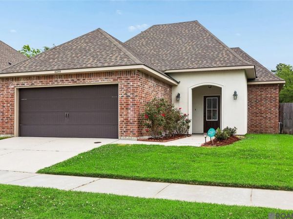 16255 White Rose Dr, Baton Rouge, LA 70817