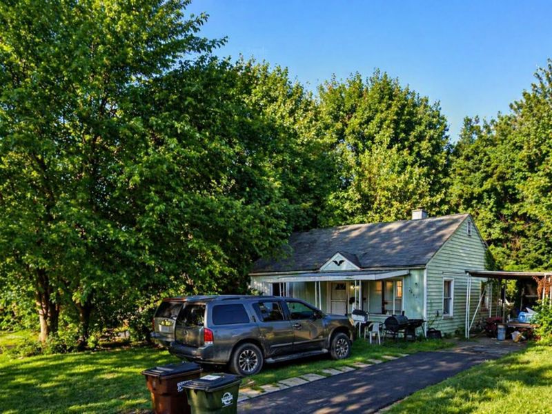 2967 Woodland Avenue , Columbus, OH 43224 Photo 2