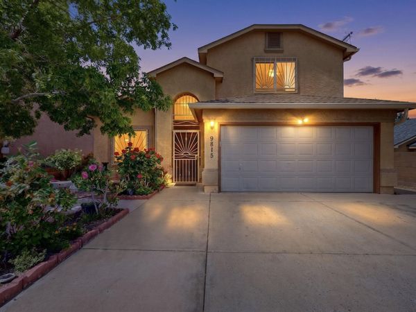 9815 Rancho West Place SW, Albuquerque, NM 87121