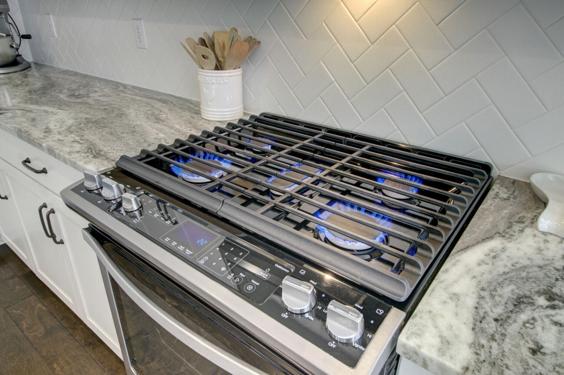 1056 Oak Bluff Avenue Photo 15