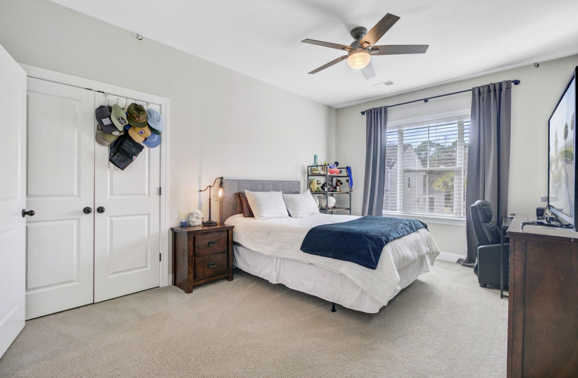 1056 Oak Bluff Avenue Photo 25