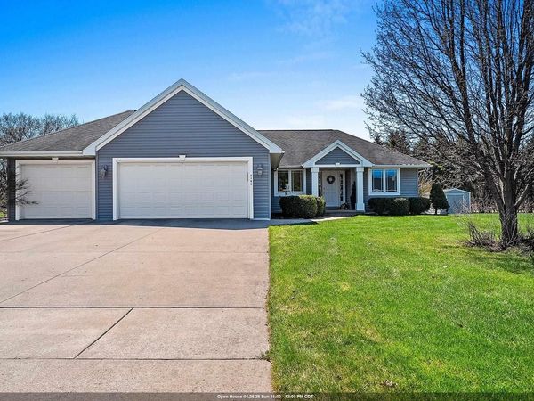 2190 DALY DRIVE, Green Bay, WI 54311