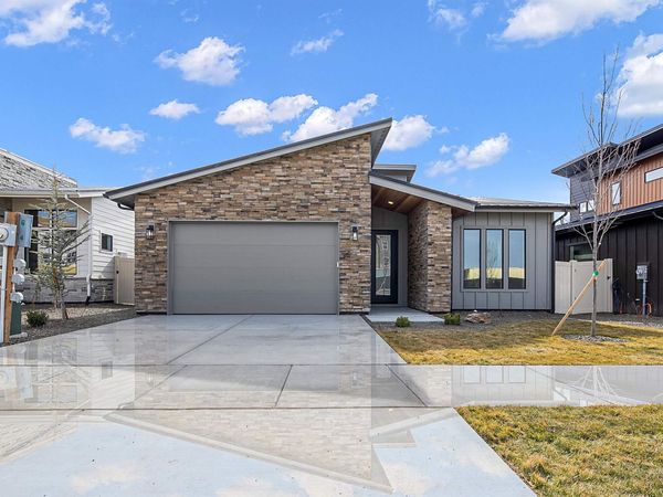 737 W Wrangler, Meridian, ID 83646