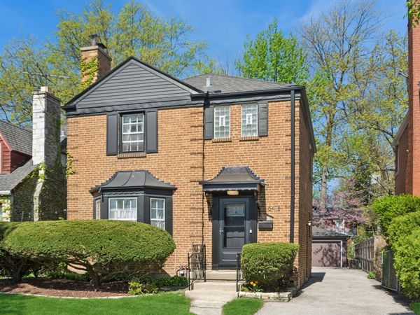 6418 N Le Mai Avenue, Chicago, IL 60646