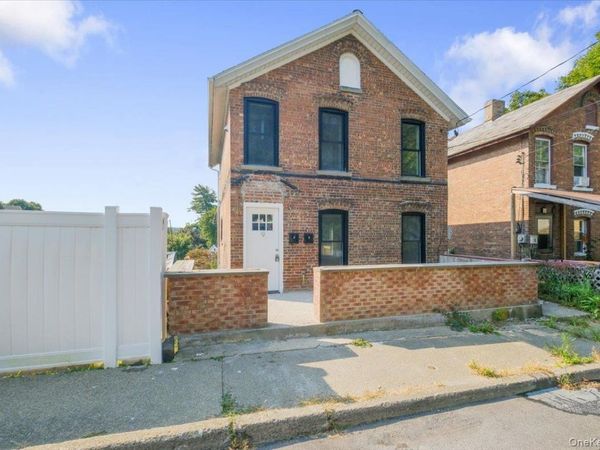 9 Dubois Street , Unit A, Kingston, NY 12401