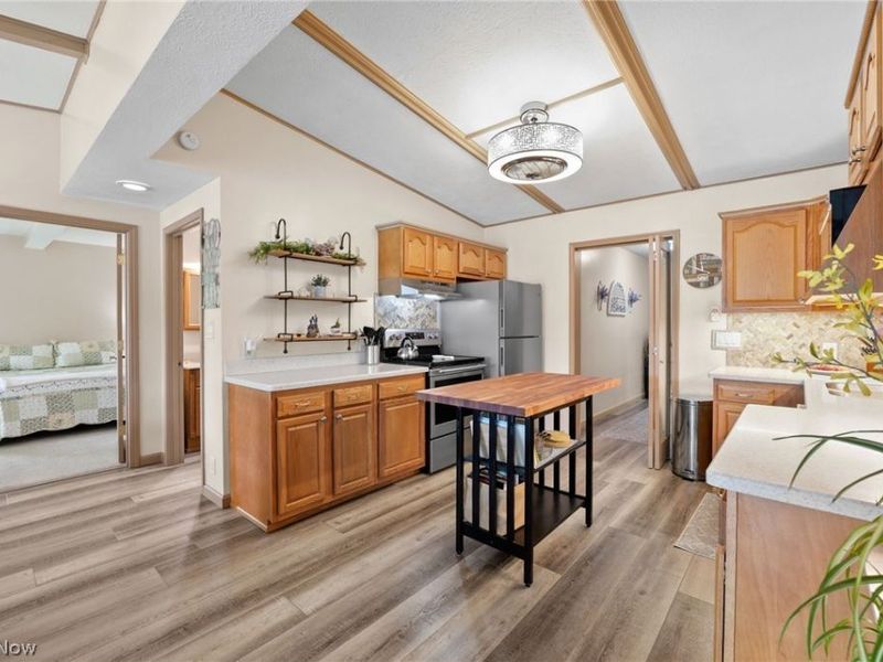 703 Holiday Drive , Willard, OH 44890 Photo 12