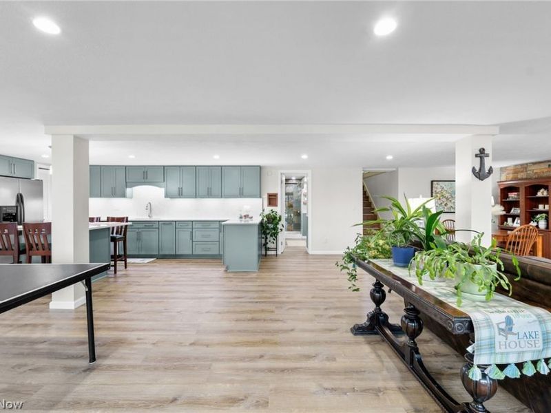 703 Holiday Drive , Willard, OH 44890 Photo 24