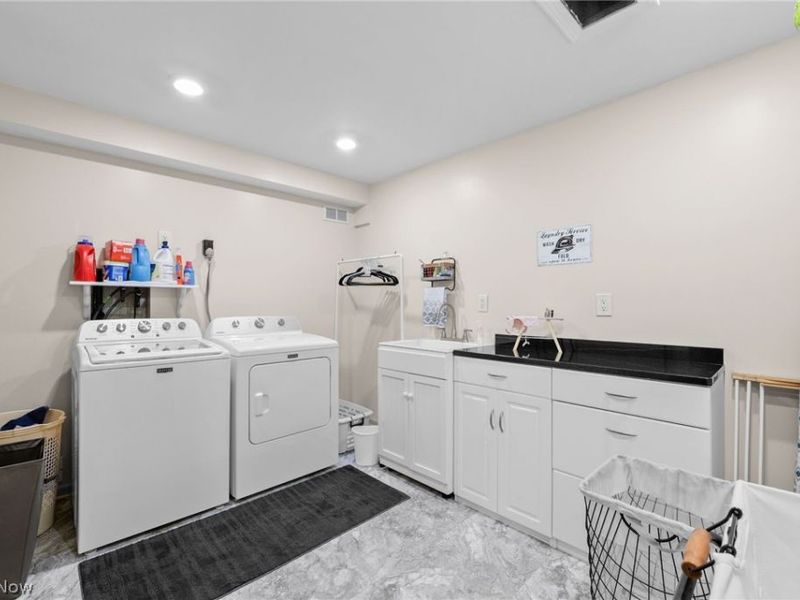 703 Holiday Drive , Willard, OH 44890 Photo 33