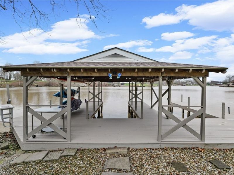 703 Holiday Drive , Willard, OH 44890 Photo 42