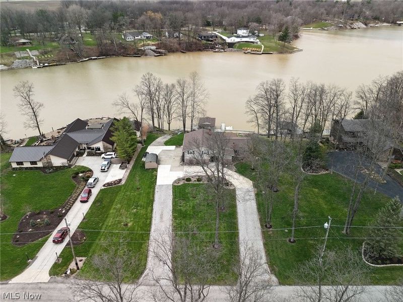 703 Holiday Drive , Willard, OH 44890 Photo 43