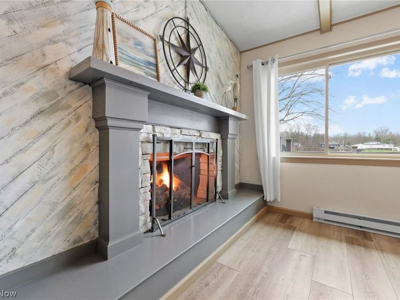 703 Holiday Drive , Willard, OH 44890 Photo 9