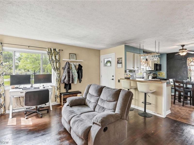 5627 Burns Road, North Olmsted, OH 44070 Photo 10