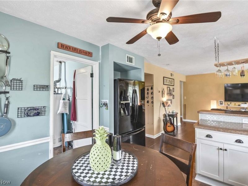 5627 Burns Road, North Olmsted, OH 44070 Photo 15