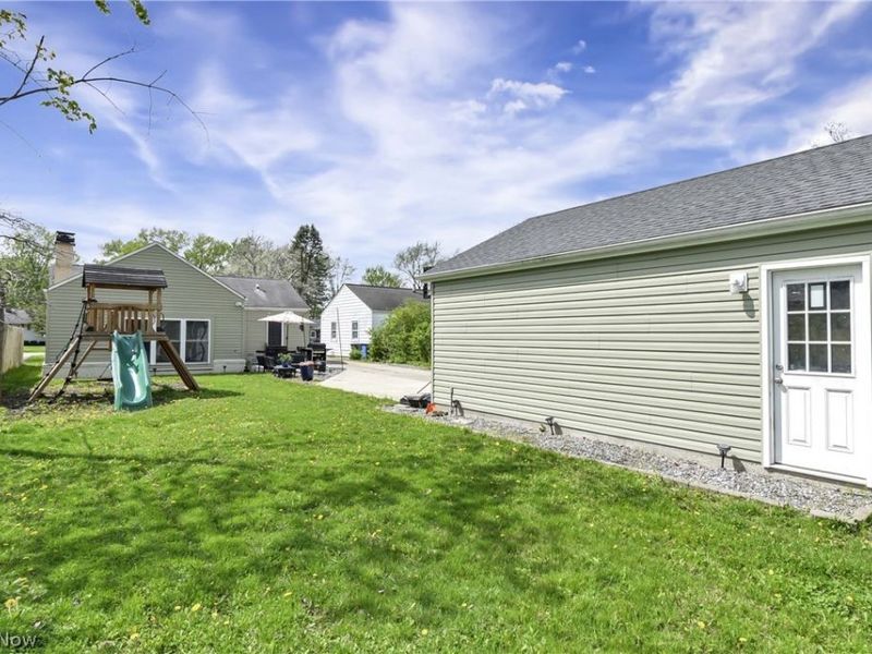 5627 Burns Road, North Olmsted, OH 44070 Photo 35