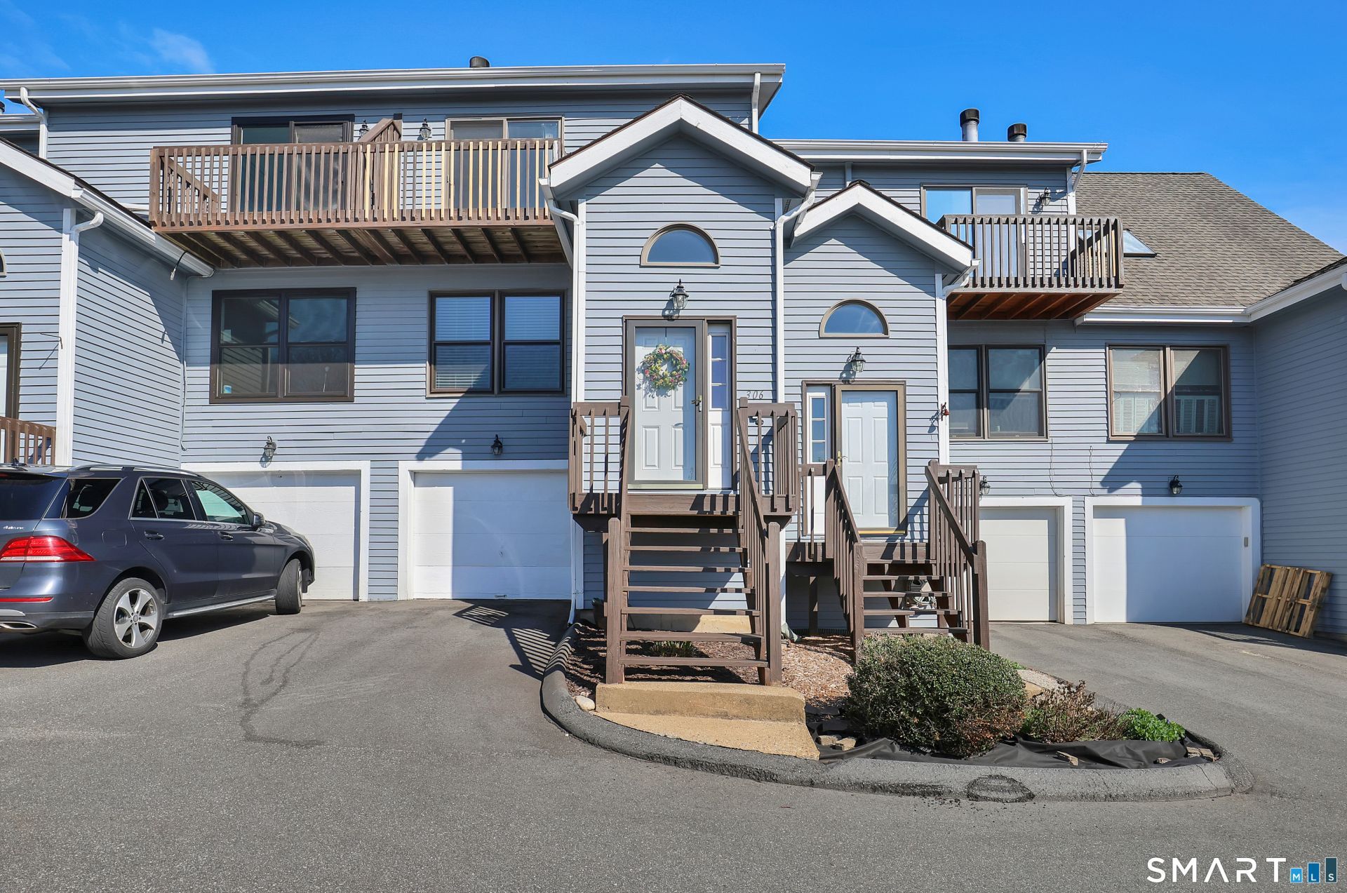 306 Lake Vista, Unit 306, East Hampton, CT 06424 Main Photo