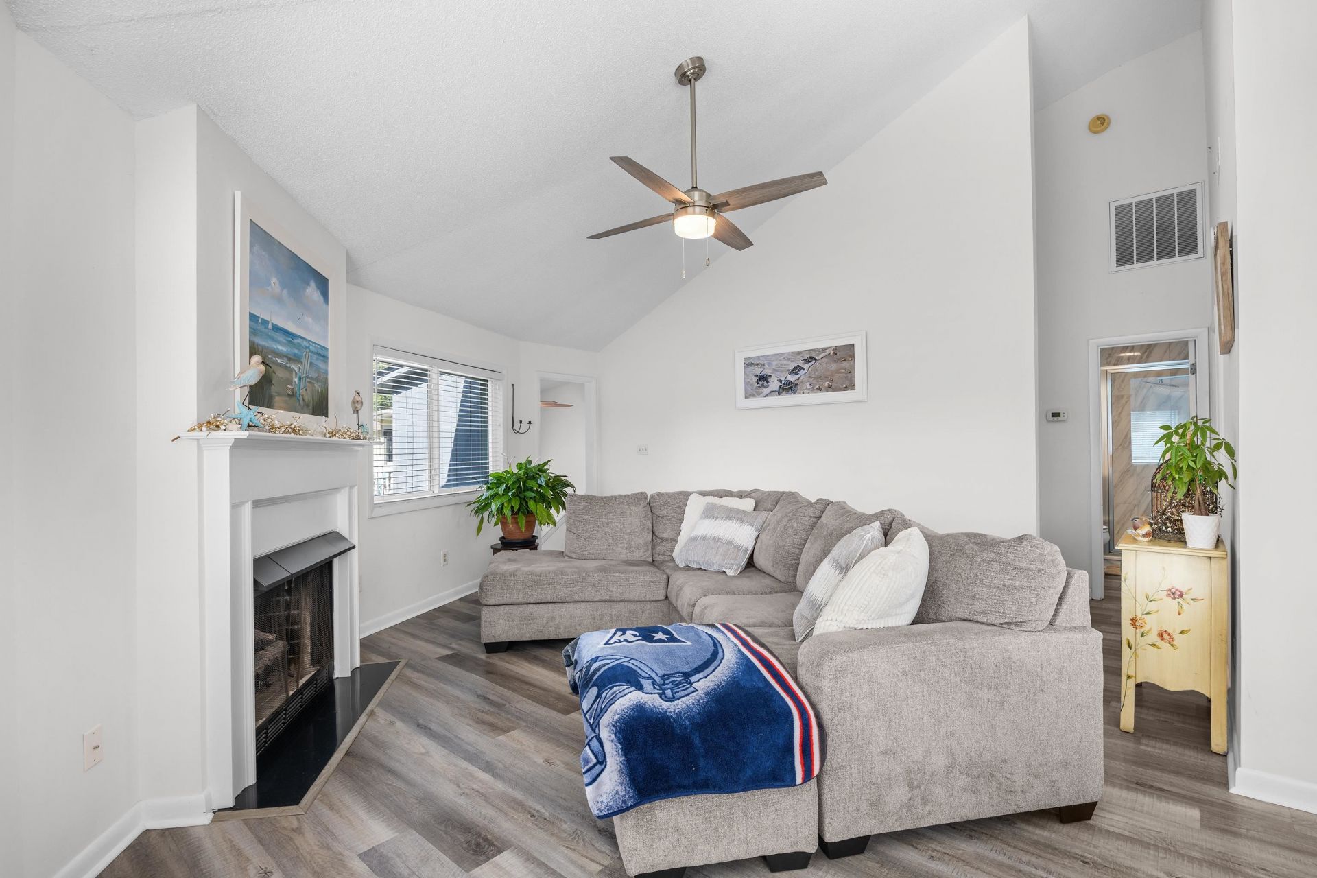 622 Tall Oaks Ln. Photo 13