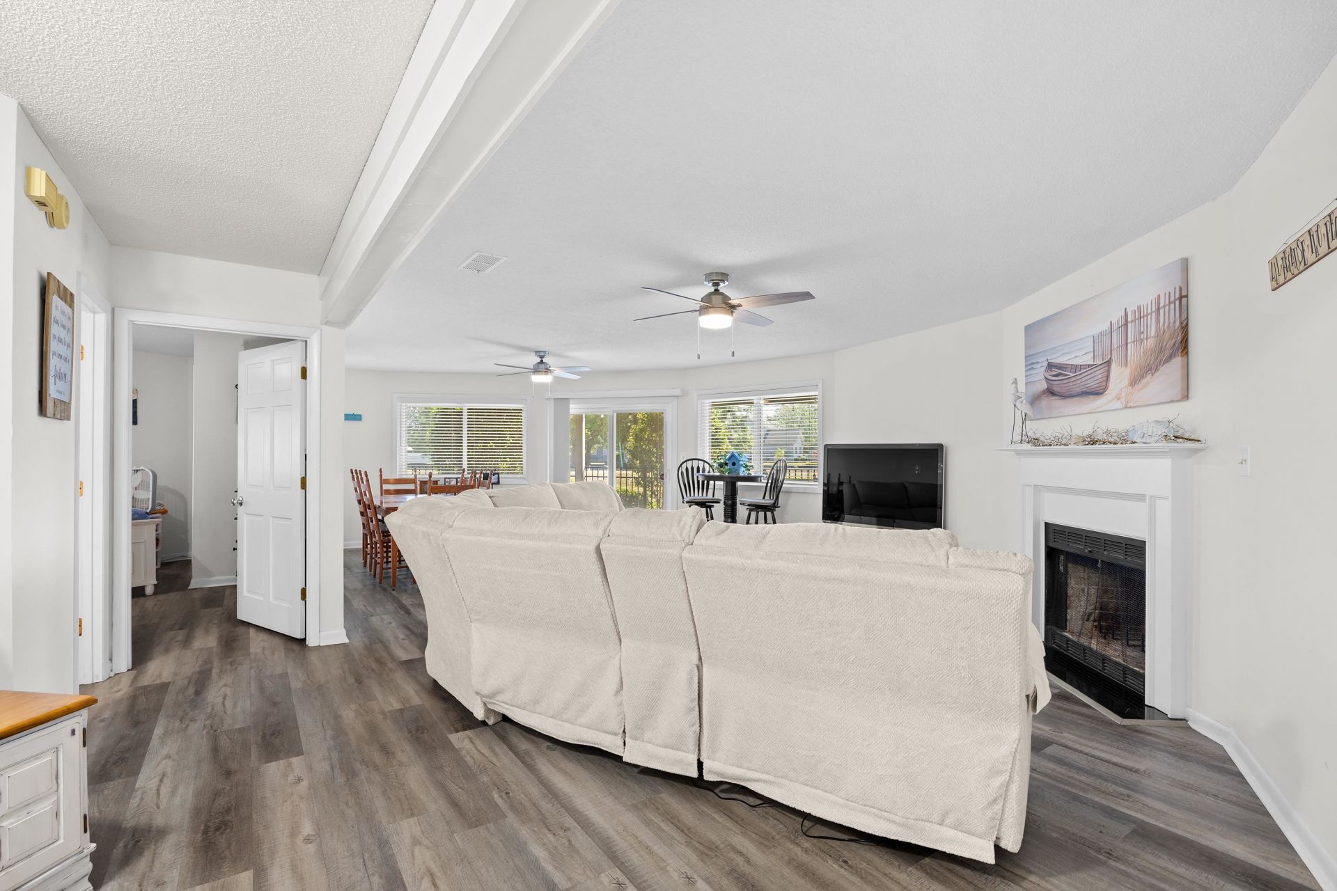 622 Tall Oaks Ln. Photo 24