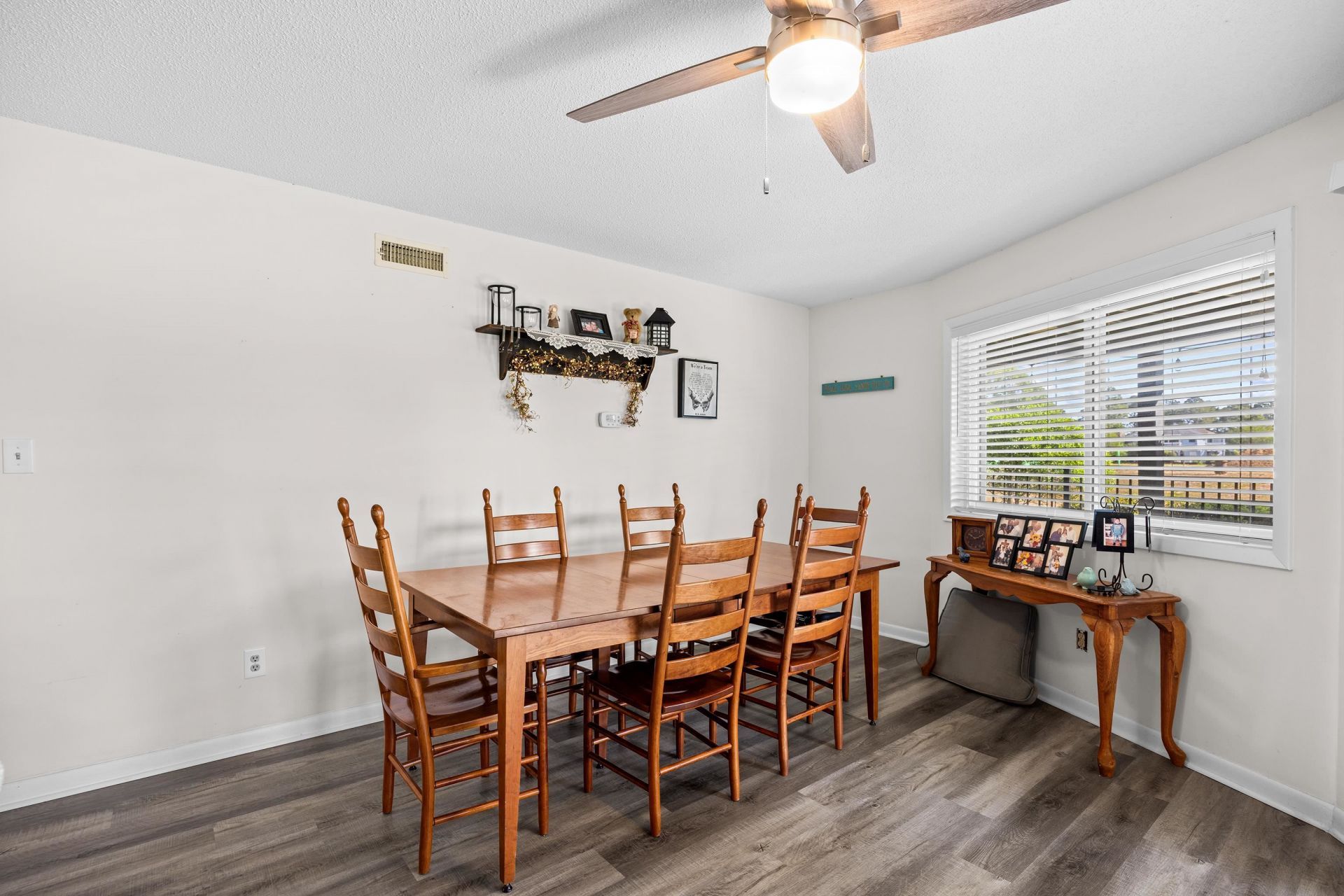 622 Tall Oaks Ln. Photo 30