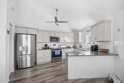 622 Tall Oaks Ln. photo 4