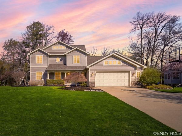 1461 Stillwater Drive, Holland, MI 49424
