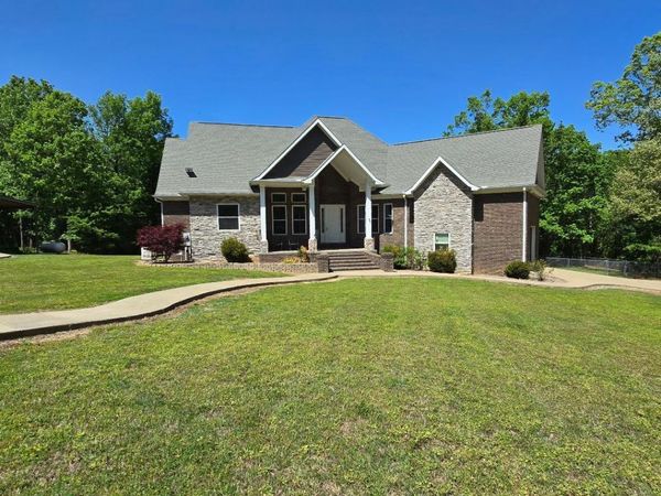 975 Wagon Wheel Road, Floral, AR 72534