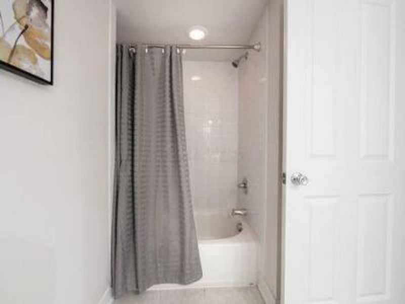 1276 N High Street , Unit 206, Columbus, OH 43201 Photo 15