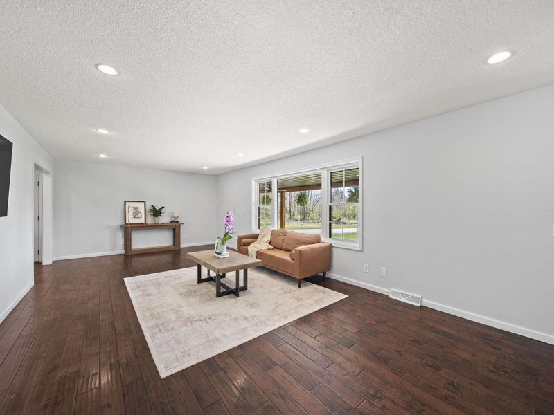 545 N County Line Road, Sunbury, OH 43074 Photo 12