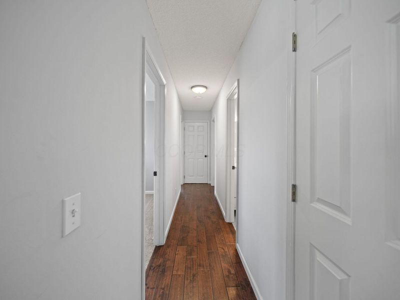 545 N County Line Road , Sunbury, OH 43074 Photo 15