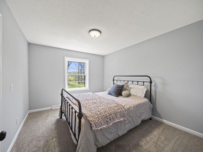 545 N County Line Road , Sunbury, OH 43074 Photo 16