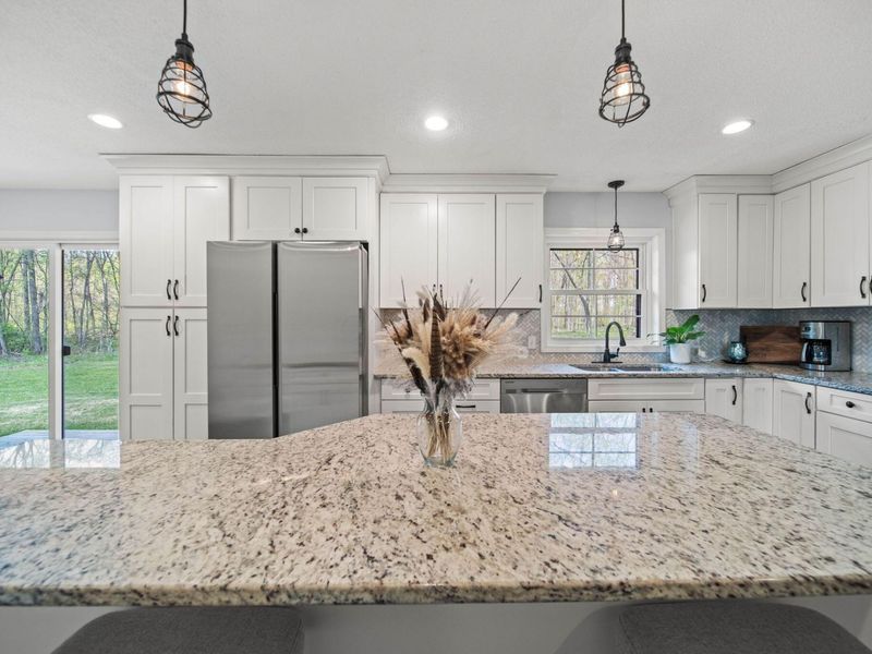 545 N County Line Road , Sunbury, OH 43074 Photo 4