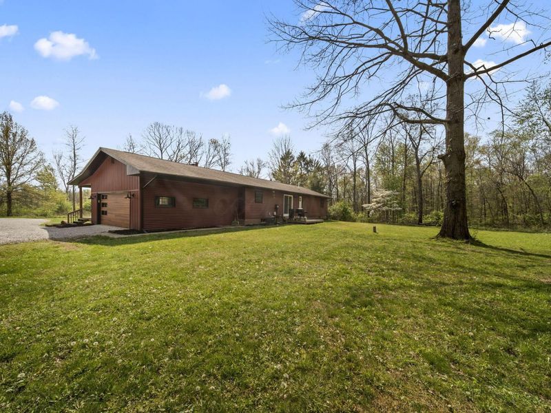 545 N County Line Road , Sunbury, OH 43074 Photo 40