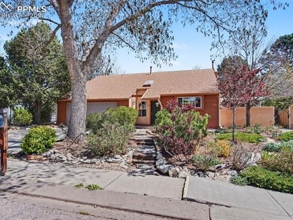 5301 Pinon Valley Road, Colorado Springs, CO 80919