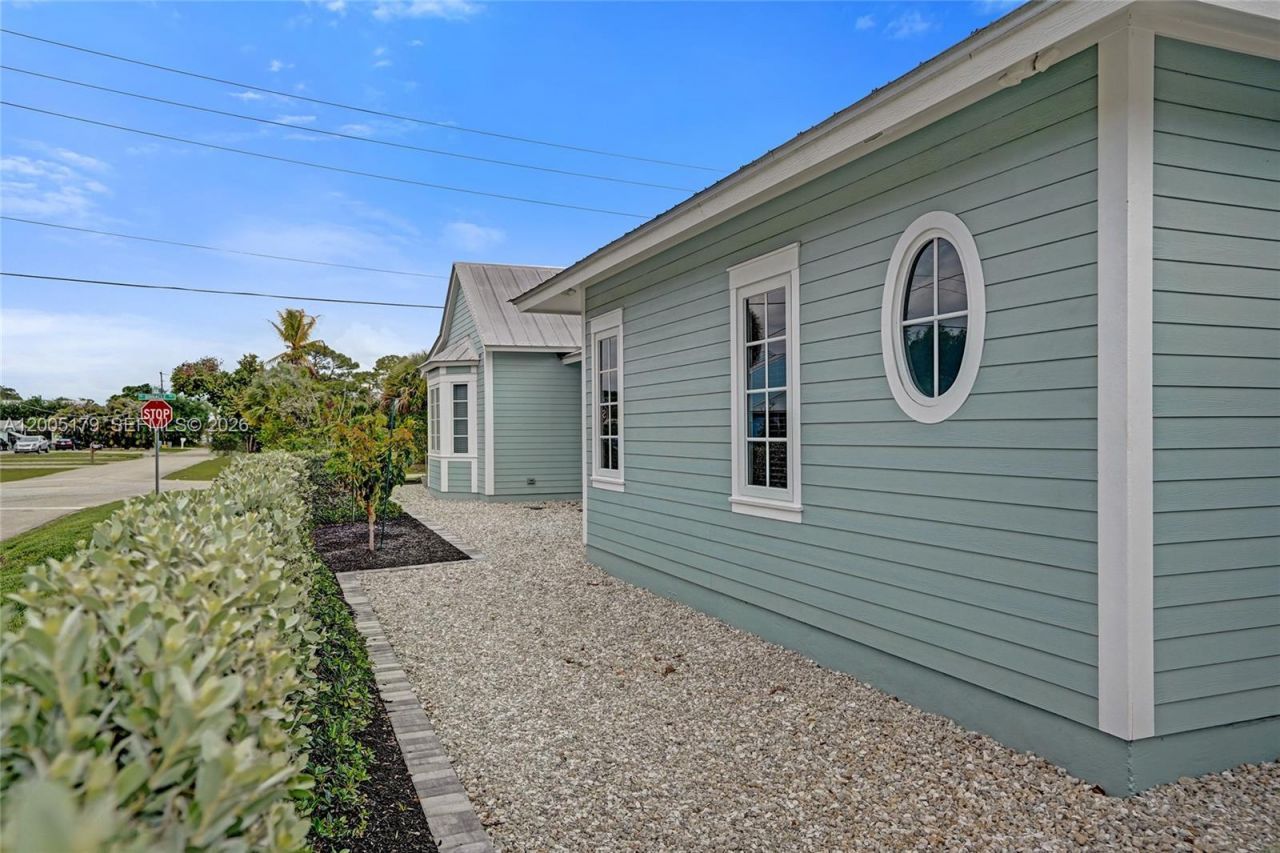 4648 SE Binnacle Way, Stuart, FL 34997 Photo