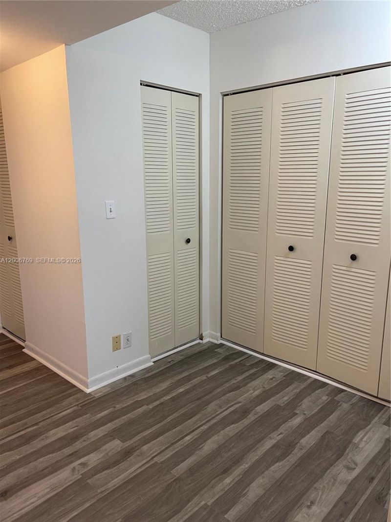 600 Three Islands Blvd, Unit 1102, Hallandale Beach, FL 33009 Photo