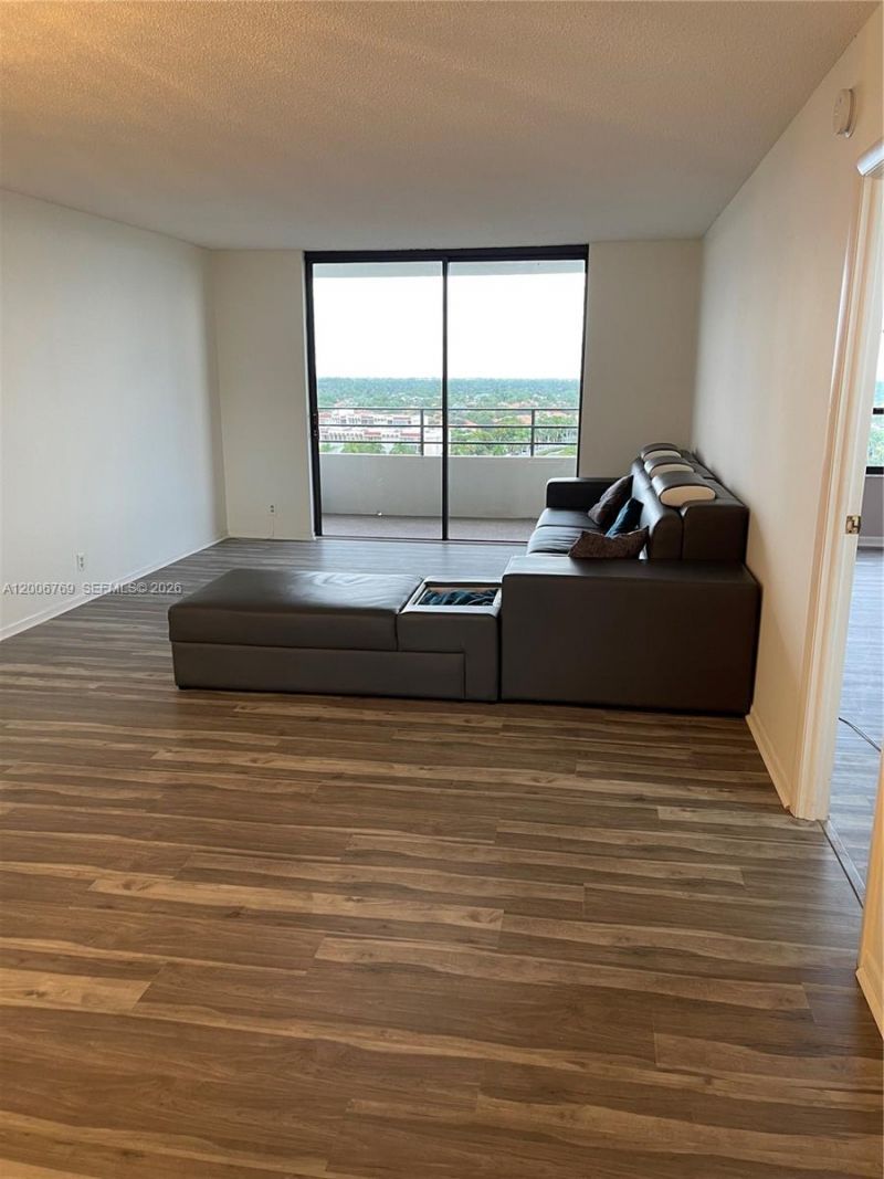 600 Three Islands Blvd, Unit 1102, Hallandale Beach, FL 33009 Photo