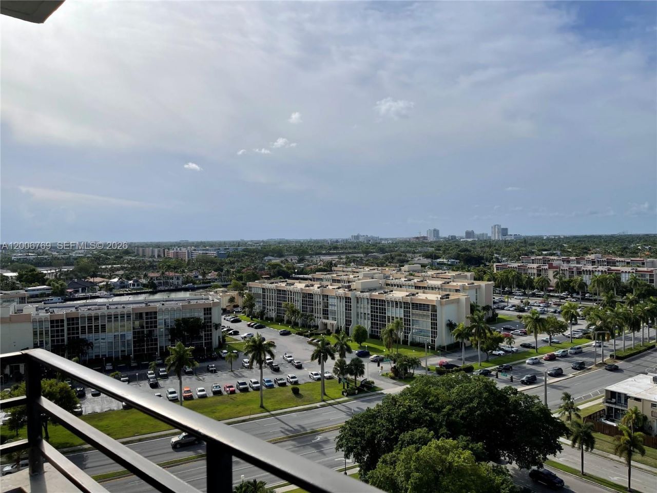 600 Three Islands Blvd, Unit 1102, Hallandale Beach, FL 33009 Photo