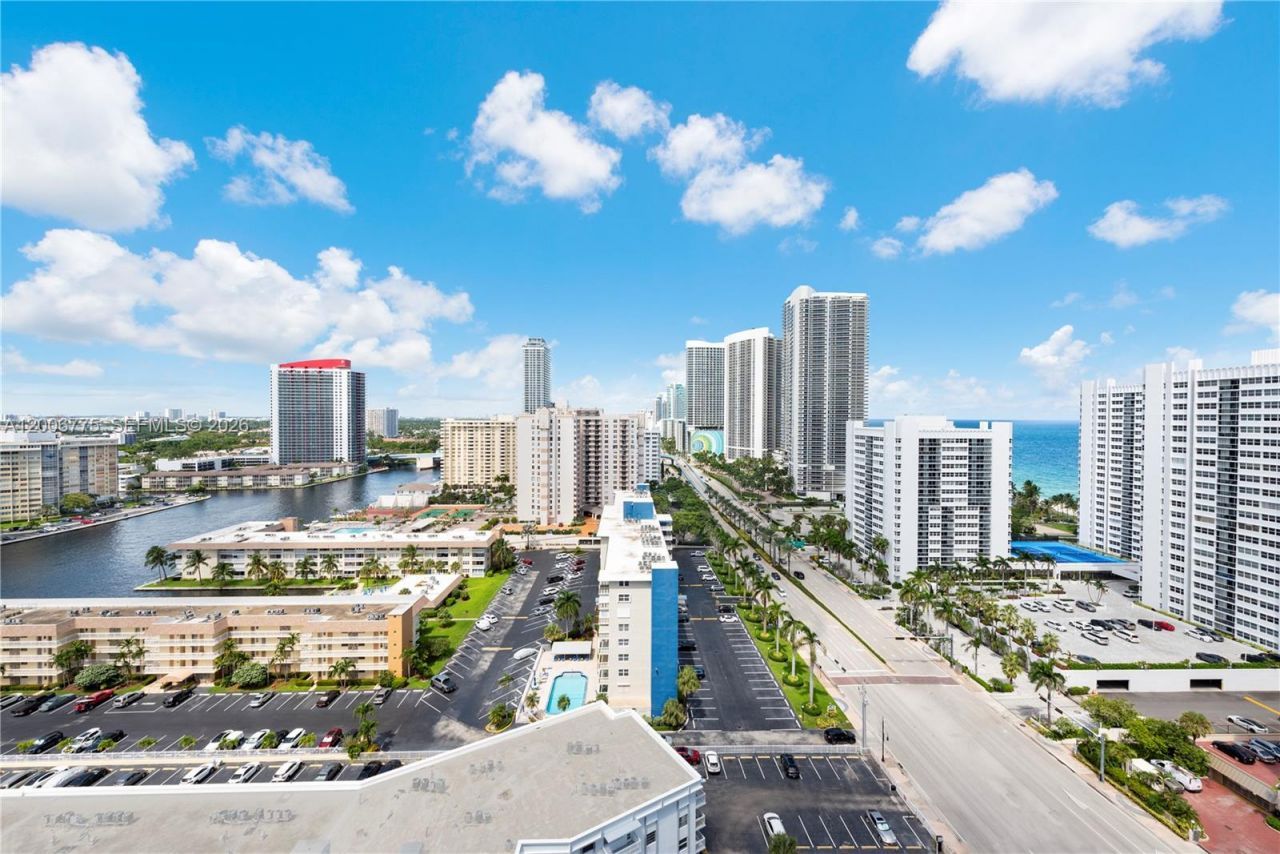 1945 S Ocean Dr, Unit 1812, Hallandale Beach, FL 33009 Photo