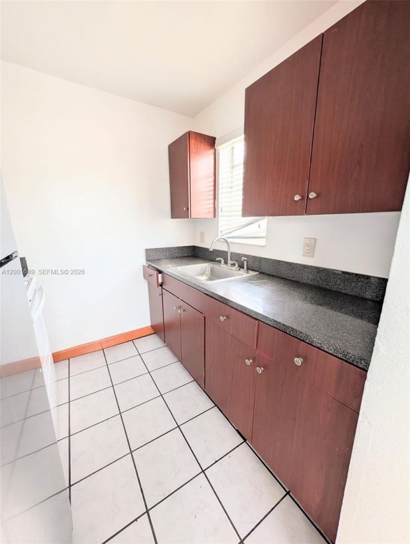 1551 NE 8th St , Unit #8, Homestead, FL 33033 Photo