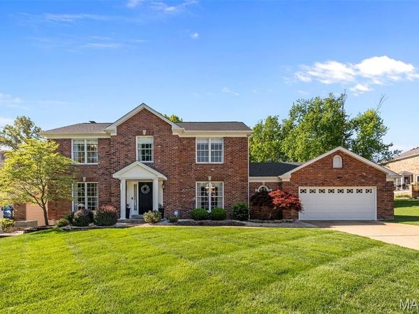 4814 King Andrew Park, St Louis, MO 63129