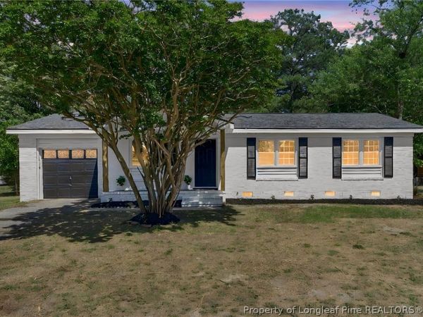 1609 Grandview Drive, Fayetteville, NC 28314